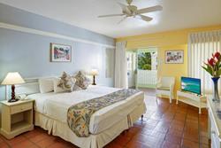 Coconut Court Hotel - Barbados. Standard room.